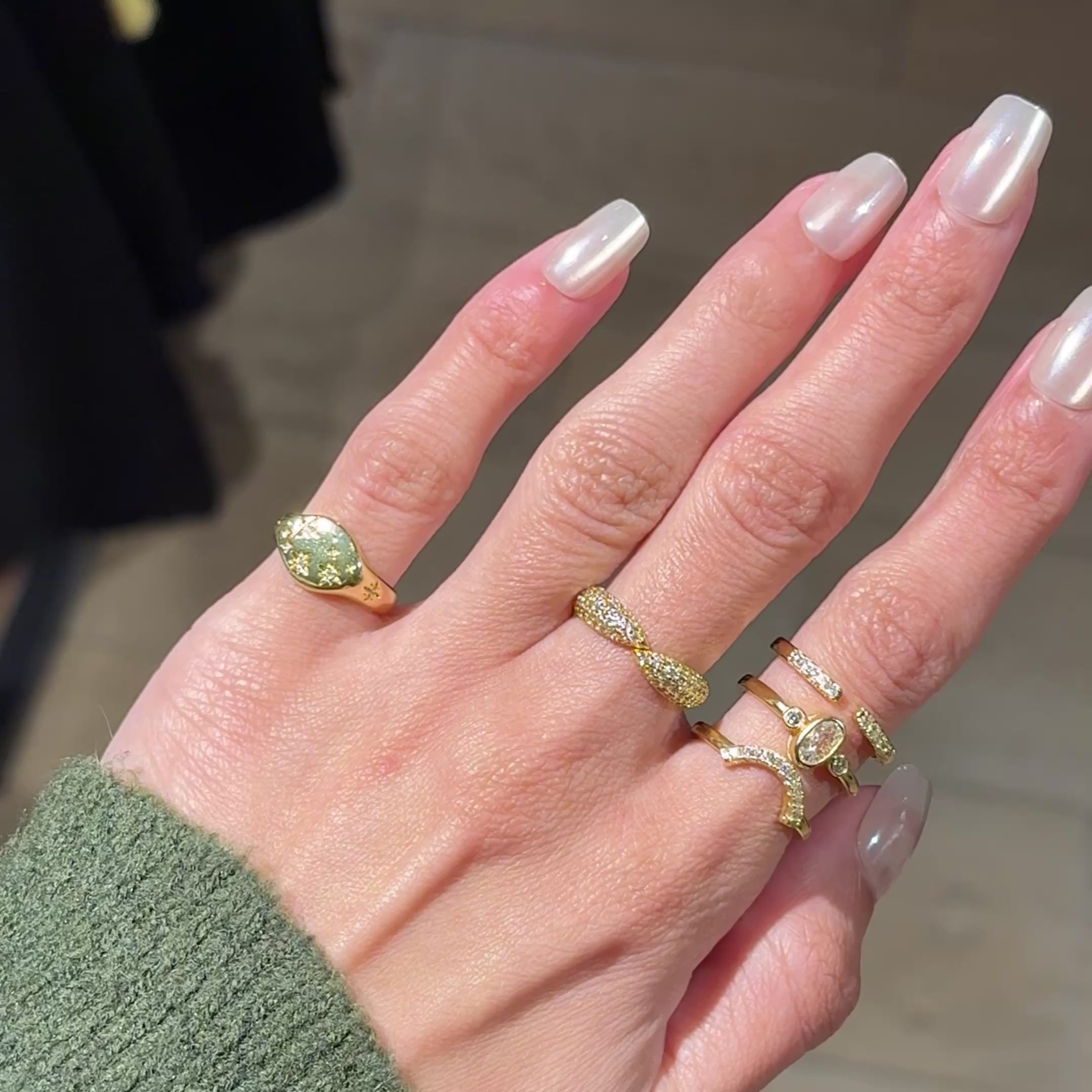 STARS PINKY RING