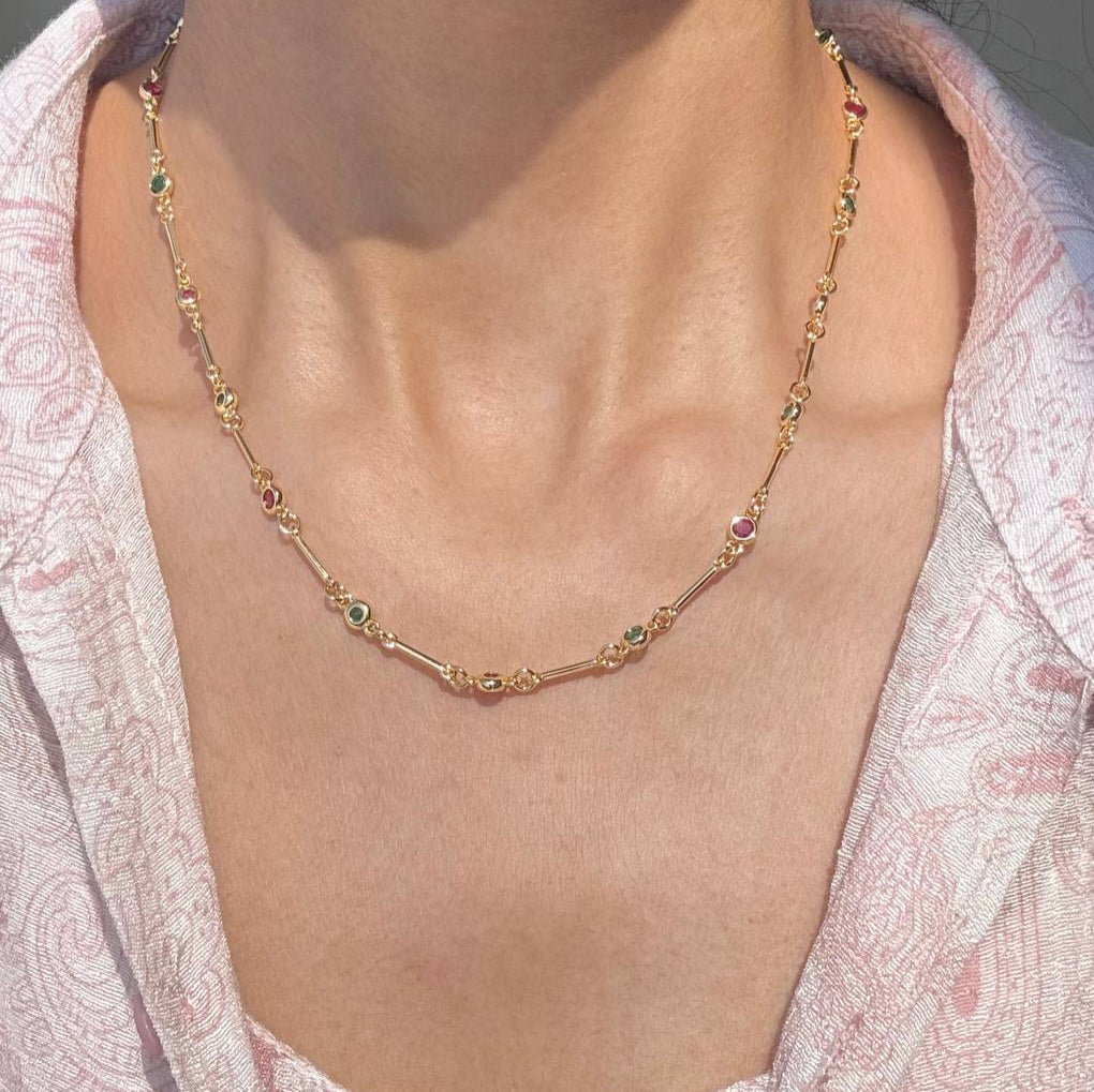 GOLDEN MUSE NECKLACE
