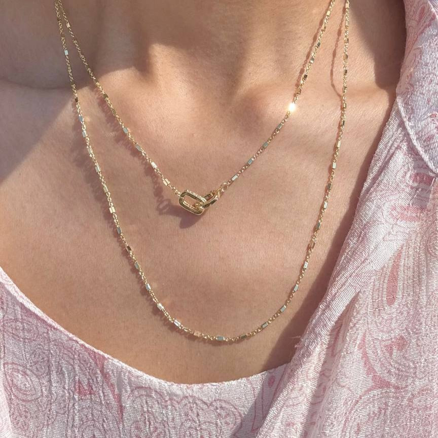 DIRA NECKLACE