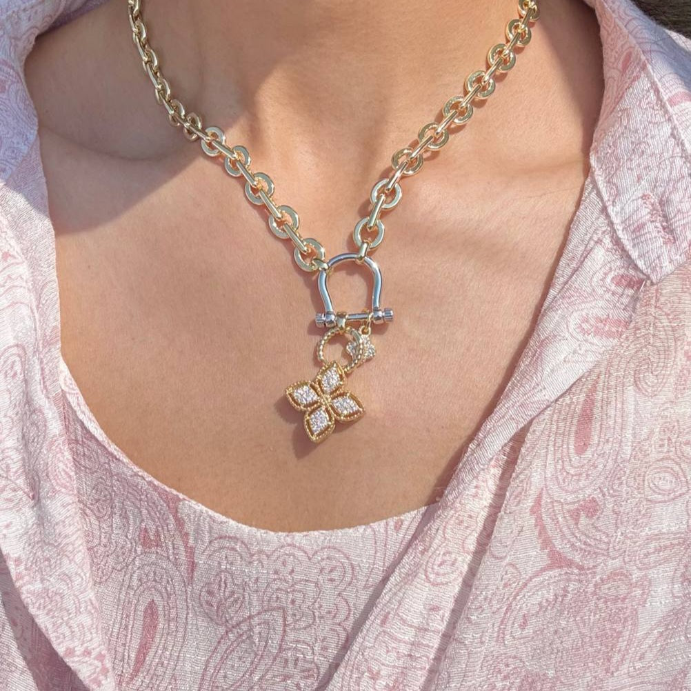 ÈLAN NECKLACE