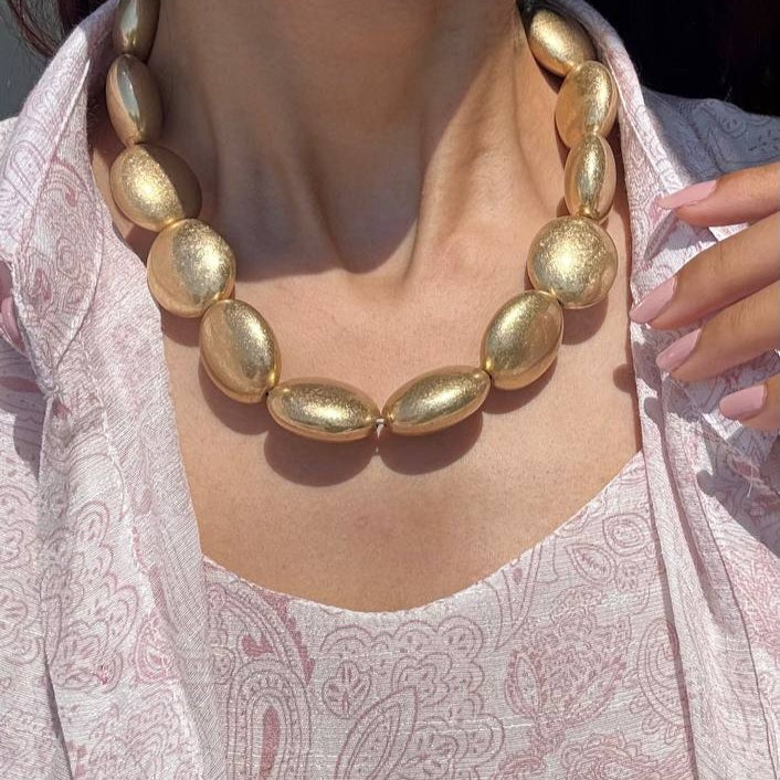 CORAL MUSE NECKLACE