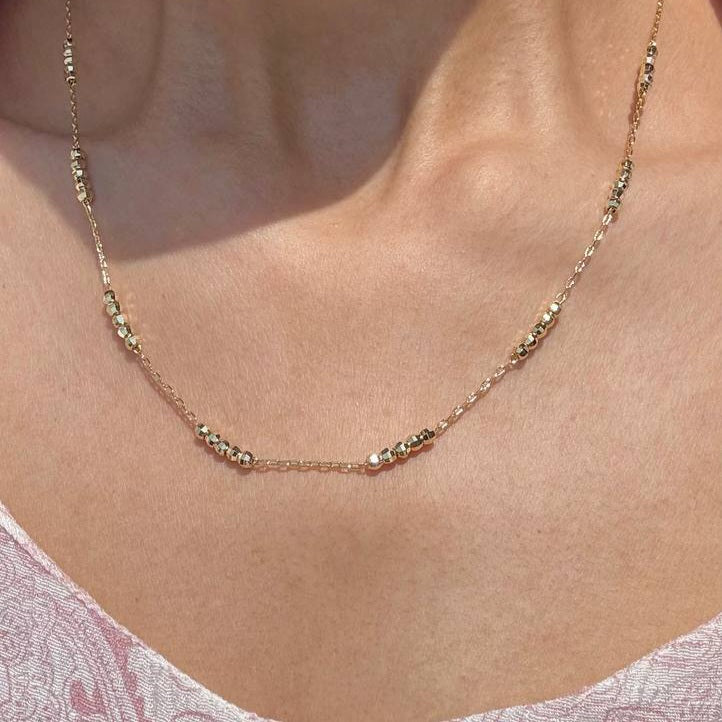 RUSSLEINA NECKLACE