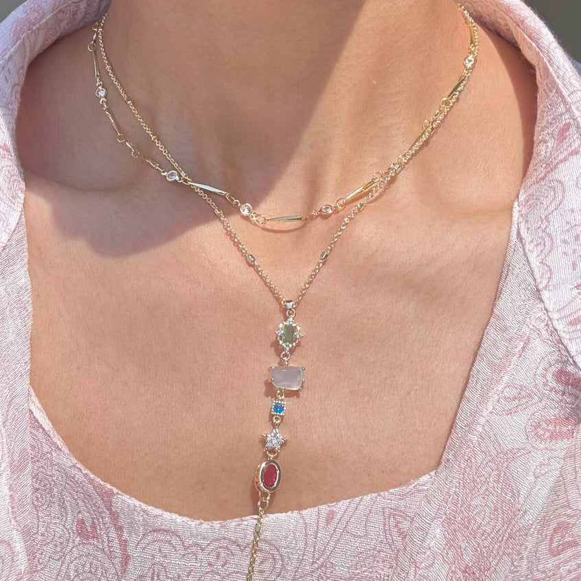VÈRRA NECKLACE