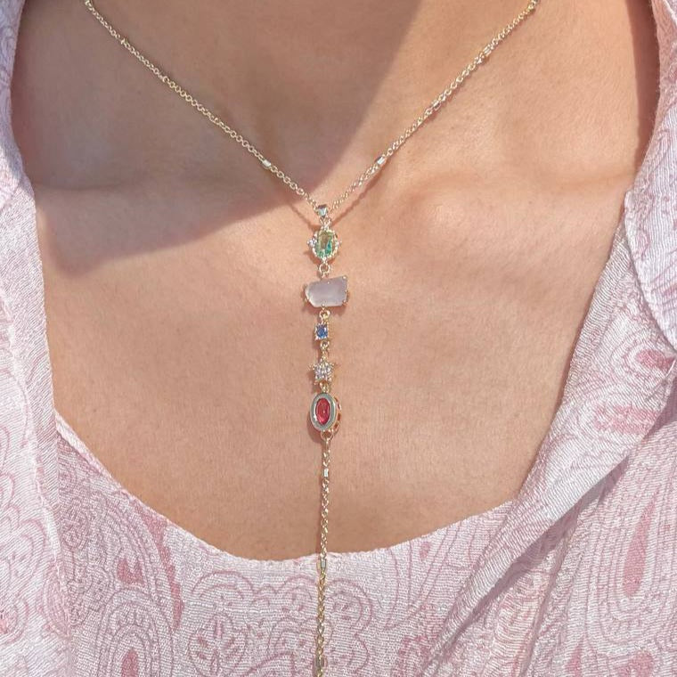 VÈRRA NECKLACE