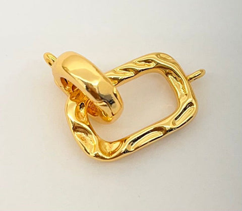 Square lock charm